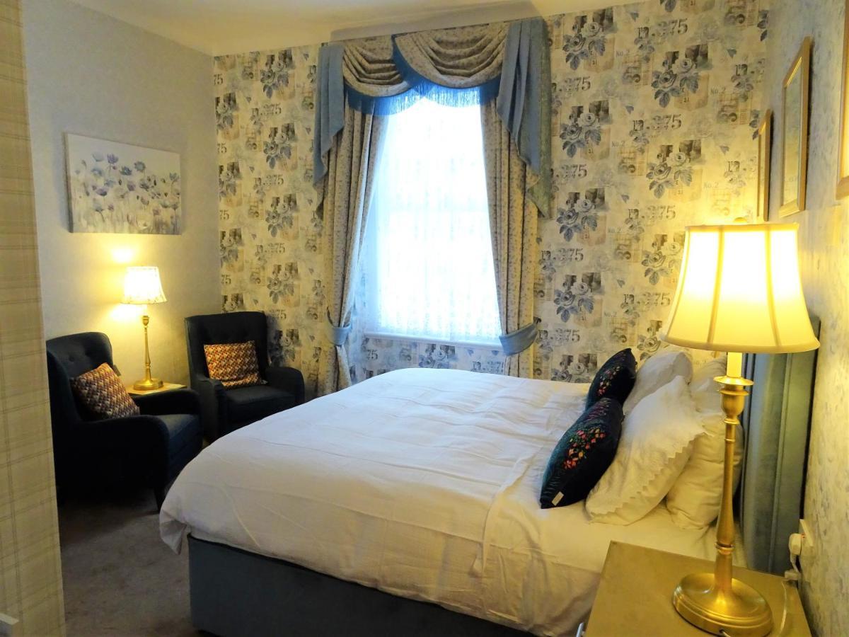 ホテル Stratford House Exclusively For Adults ランディドノー 部屋 写真