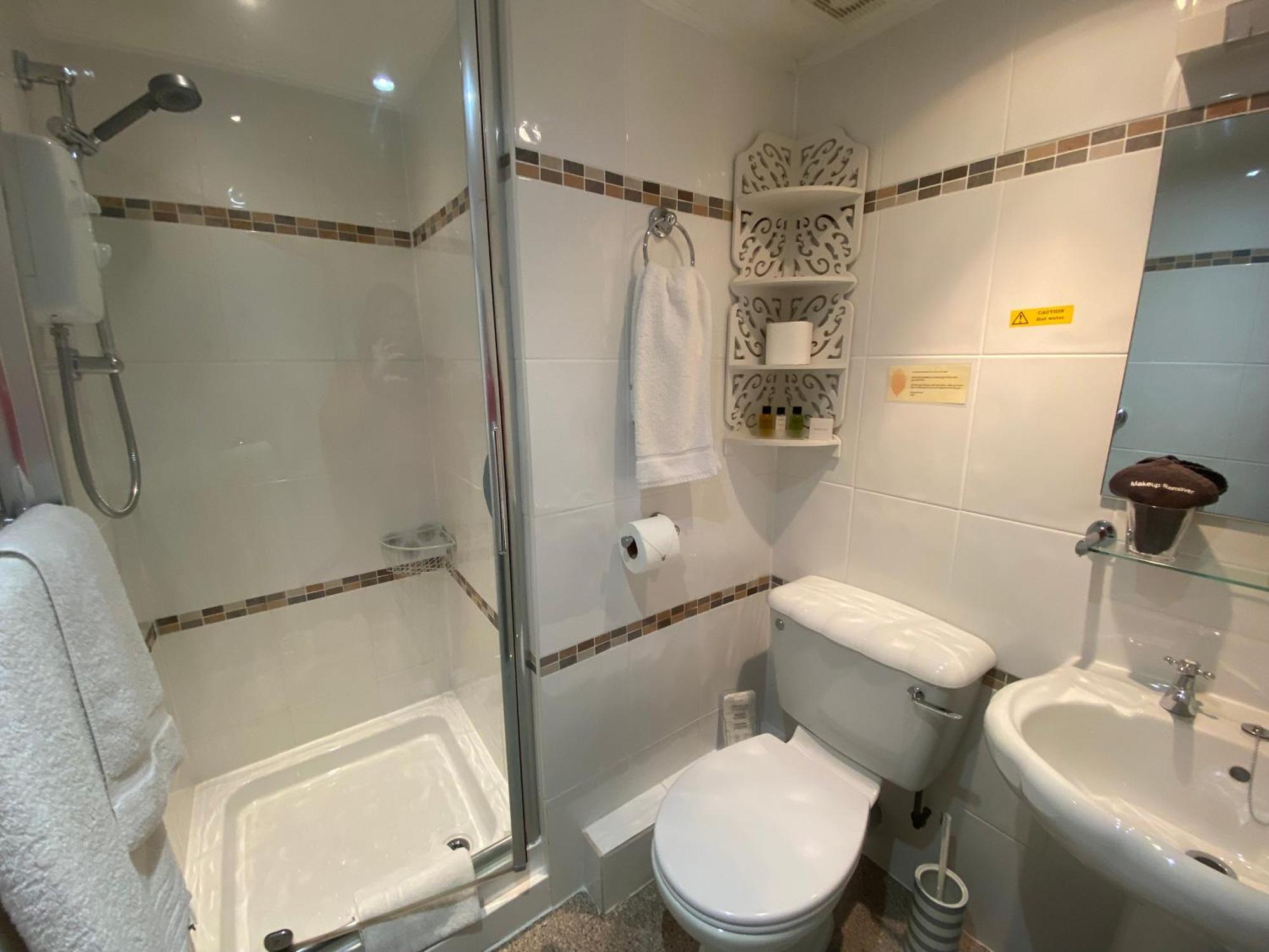ホテル Stratford House Exclusively For Adults ランディドノー エクステリア 写真